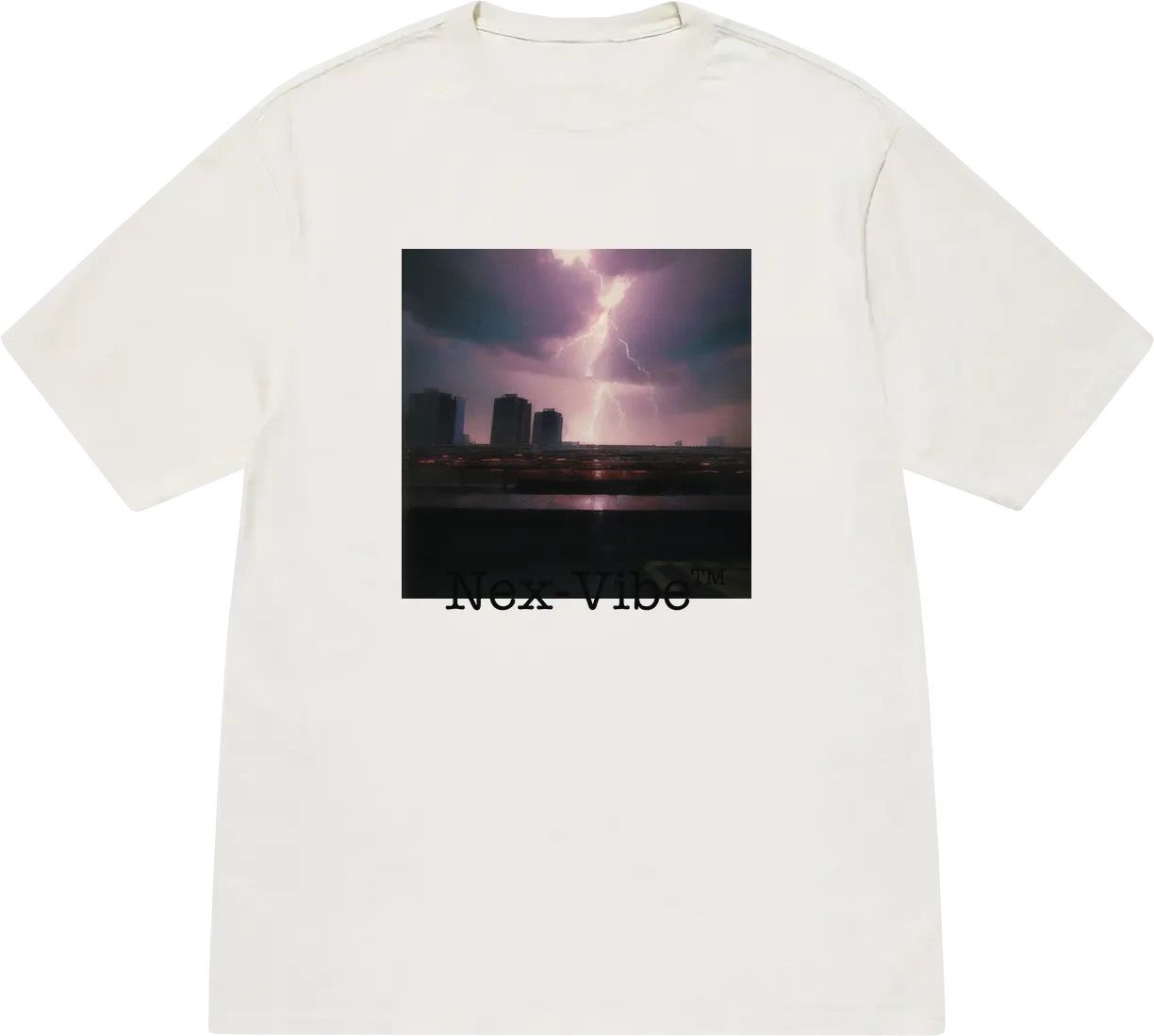 No.17998  Thunderstorm