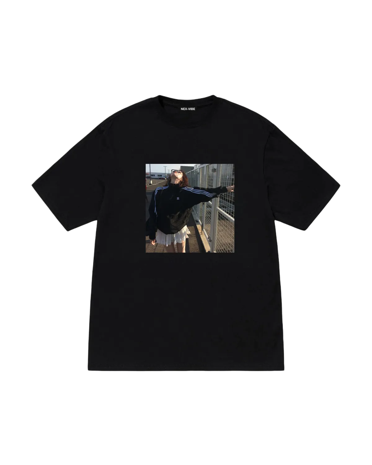 t-shirt-000000-front
