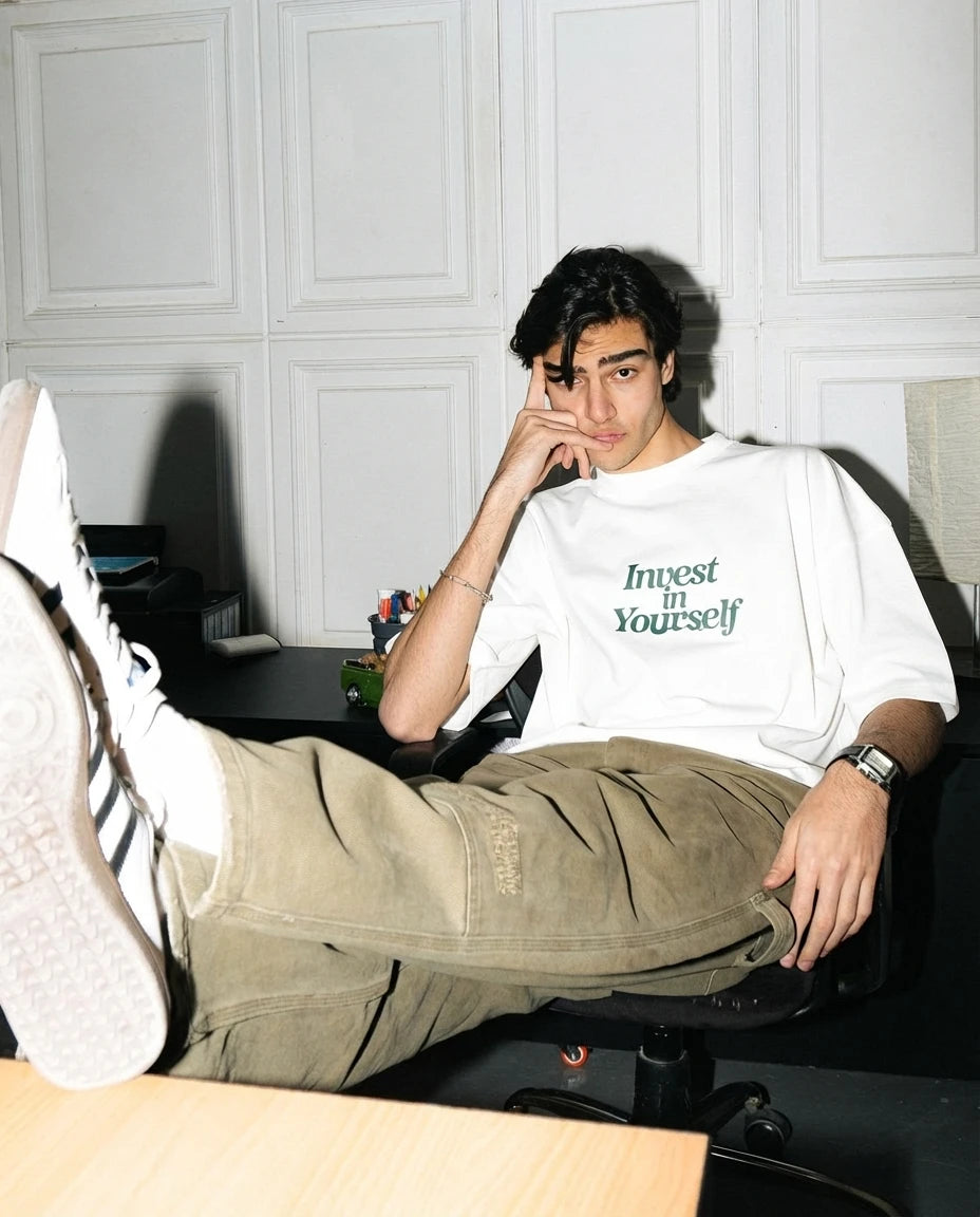 vintage-tee-tryon-model